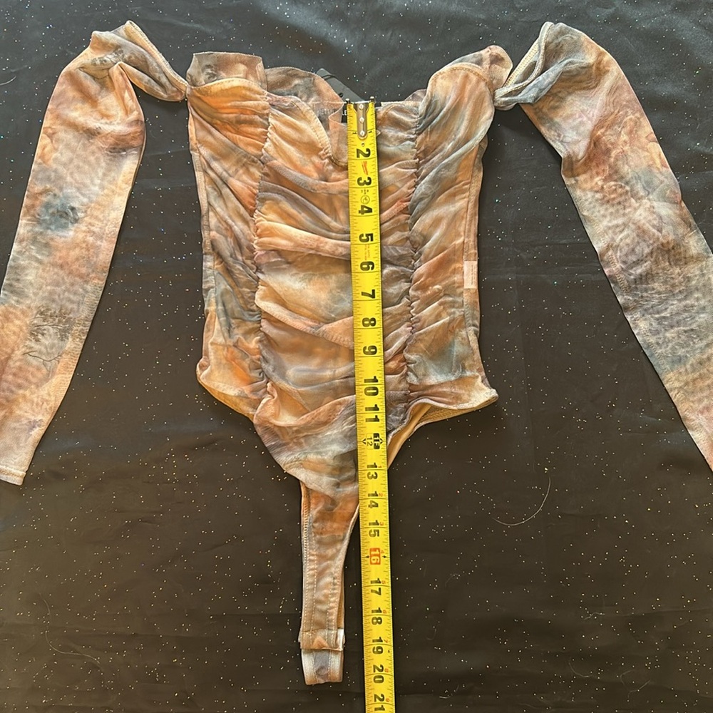 New Multi Water Renaissance Printed Mesh Ruched Bardot Bodysuit size US 4 - Picture 8 of 8